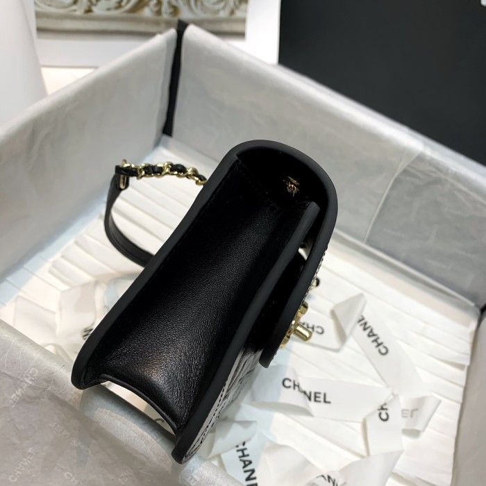 Handbag Chanel 2742 size 19 10.5 4.5 cm