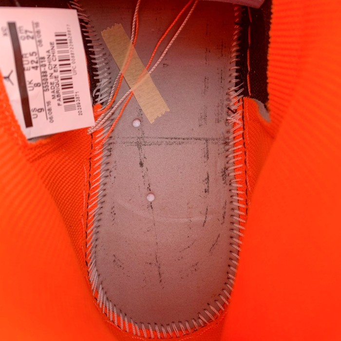 Jordan 1 Retro High Neutral Grey Hyper Crimson