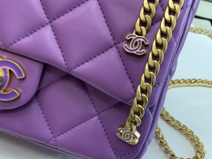 Handbag Chanel size 21 cm