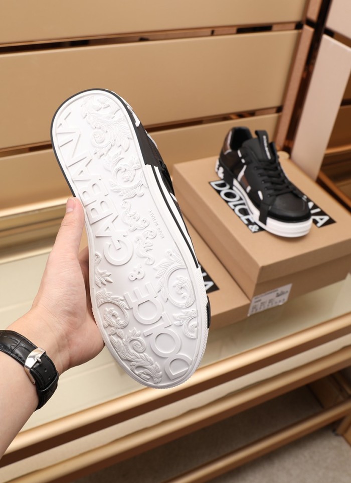 Dolce & Gabbana Low Tops Sneakers 25