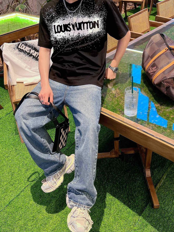 Clothes Louis Vuitton 360