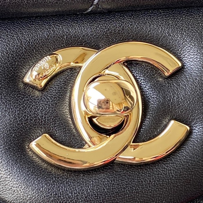 Handbag Chanel AS2798 size 16.5×23×6 cm