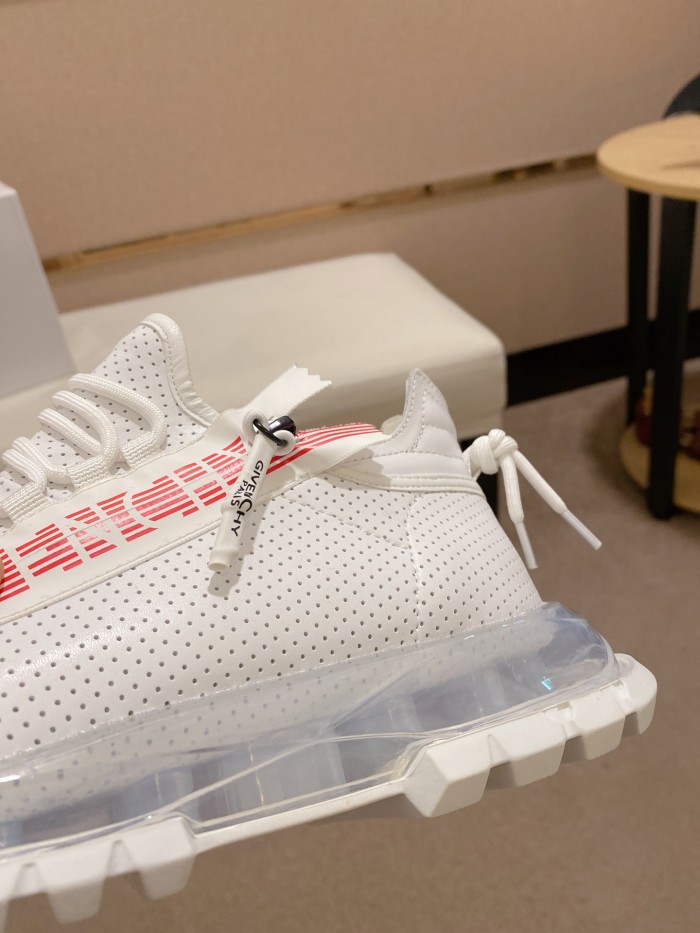 Givenchy Spectre Zip Sneakers 1