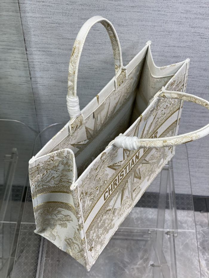 Handbag Dior size 42*18*35 cm