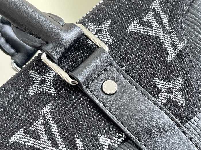 Handbag Louis Vuitton M81010 size 21×9×12cm