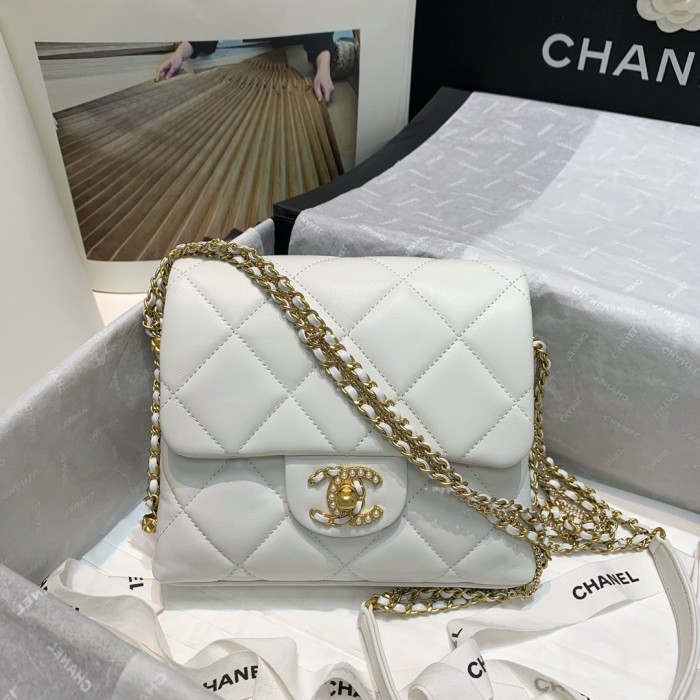 Handbag Chanel AS2588 size 19 16 4 cm