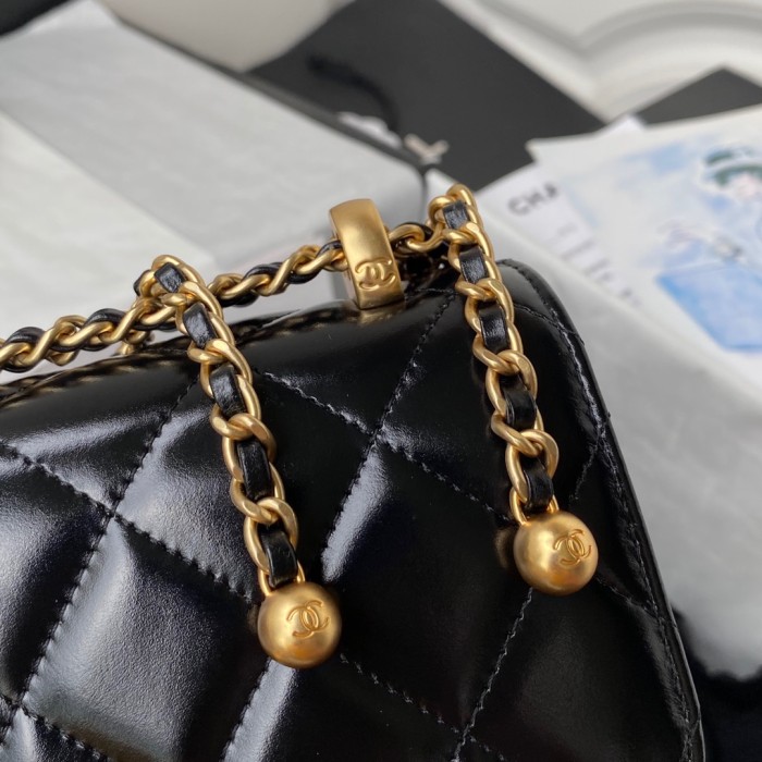 Handbag Chanel AS2615 size 12×19×8 cm