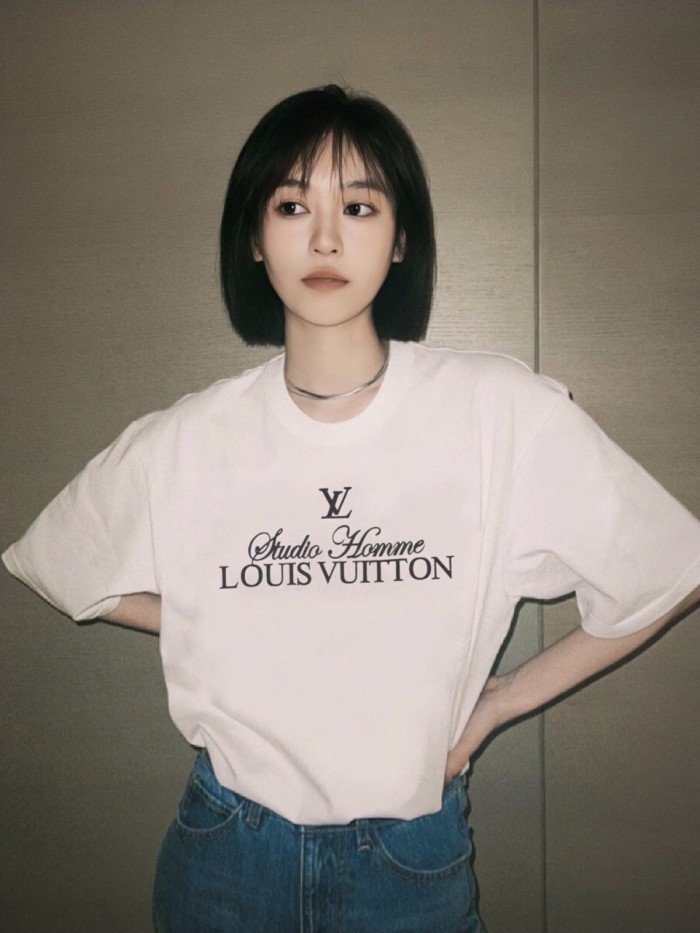 Clothes Louis Vuitton 237