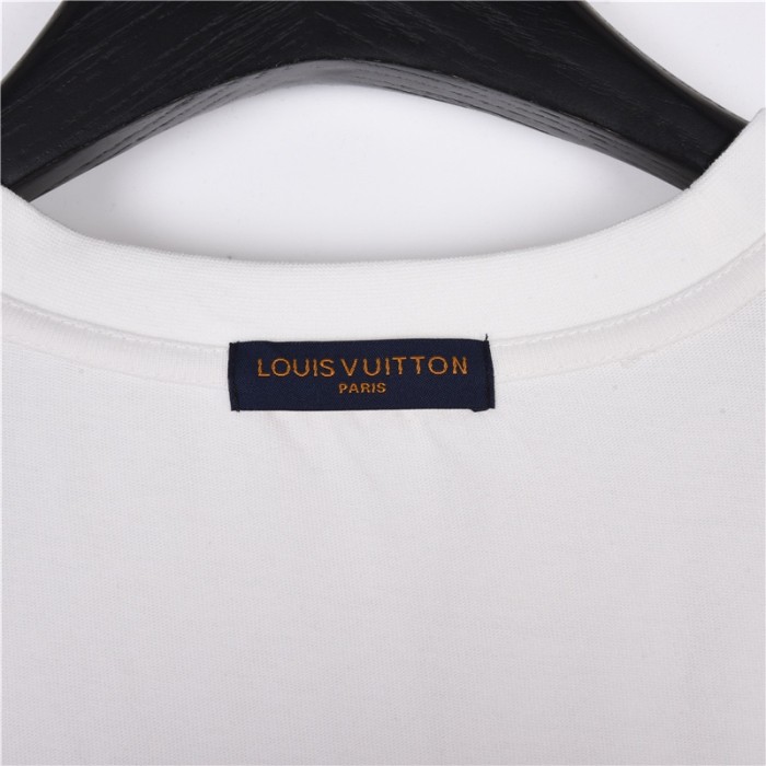 Clothes Louis Vuitton 344