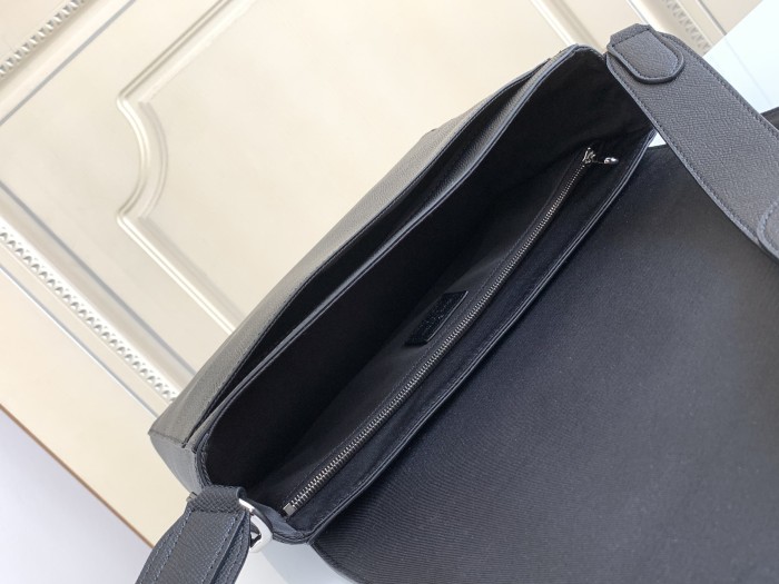 Handbag Louis Vuitton M30807 M30808 M30813 SIZE 28.3 x 18.3 x 4.3 CM