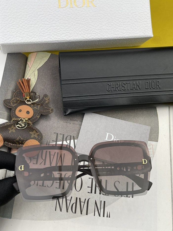 sunglasses Dior D2292