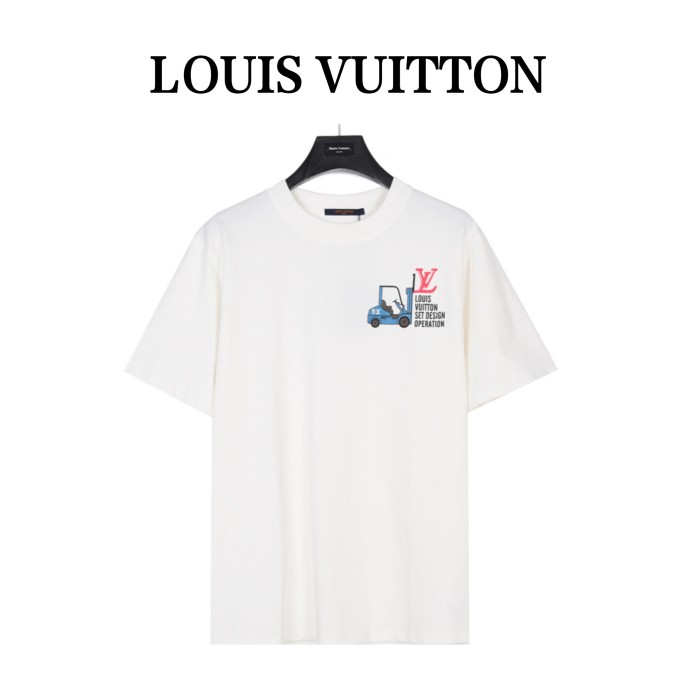 Clothes Louis Vuitton 451