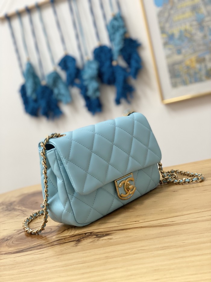 Handbag Chanel 3474 size 15*20*8 cm