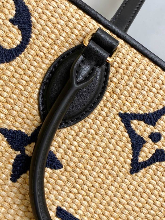 Handbag Louis Vuitton m57723 size 35 x 27 x 14 cm