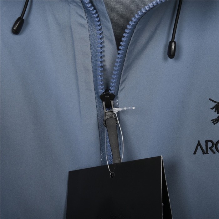 Clothes Areteryx 3