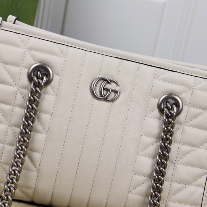 Handbag Gucci 681483 size 26.5X19X11 cm