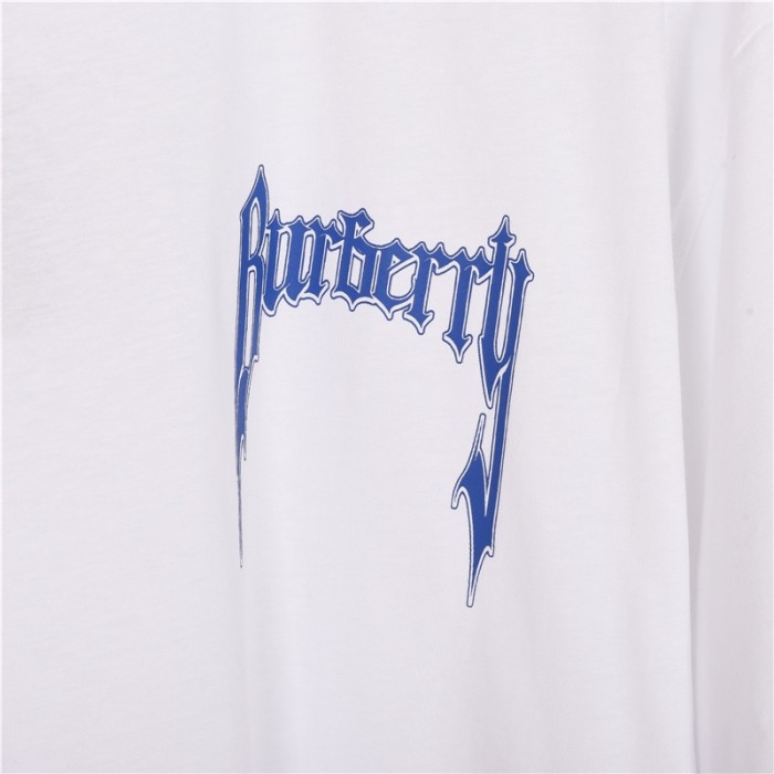 Clothes Burberry 107