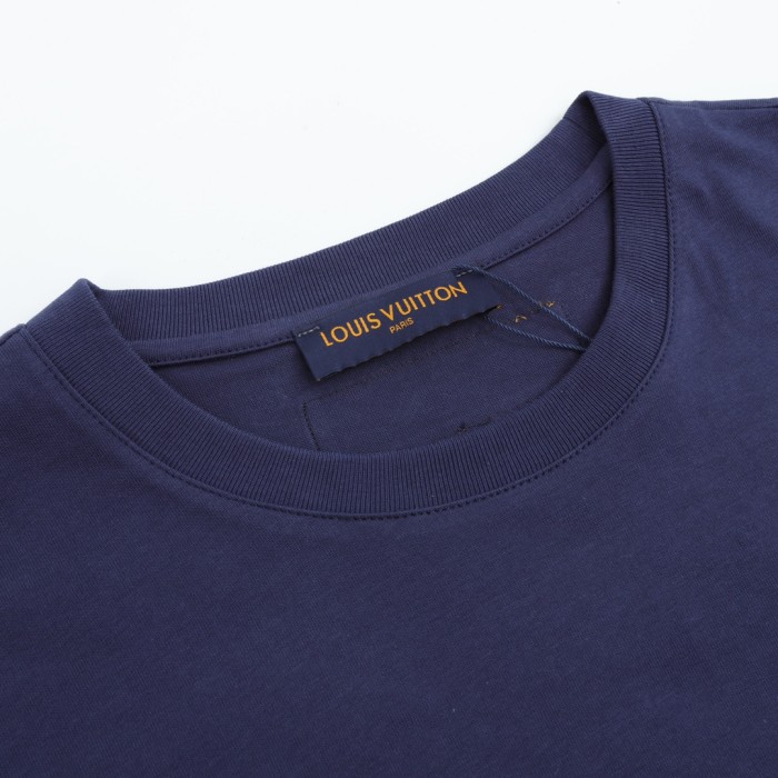 Clothes Louis Vuitton 349