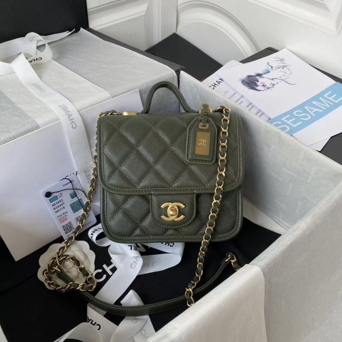 Handbag Chanel AS3652 size 17x20.5x6 cm