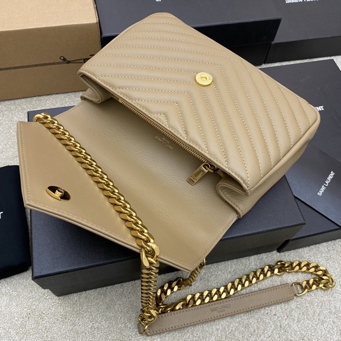 Handbags SAINT LAURENT 392737 size 24x17x6 cm