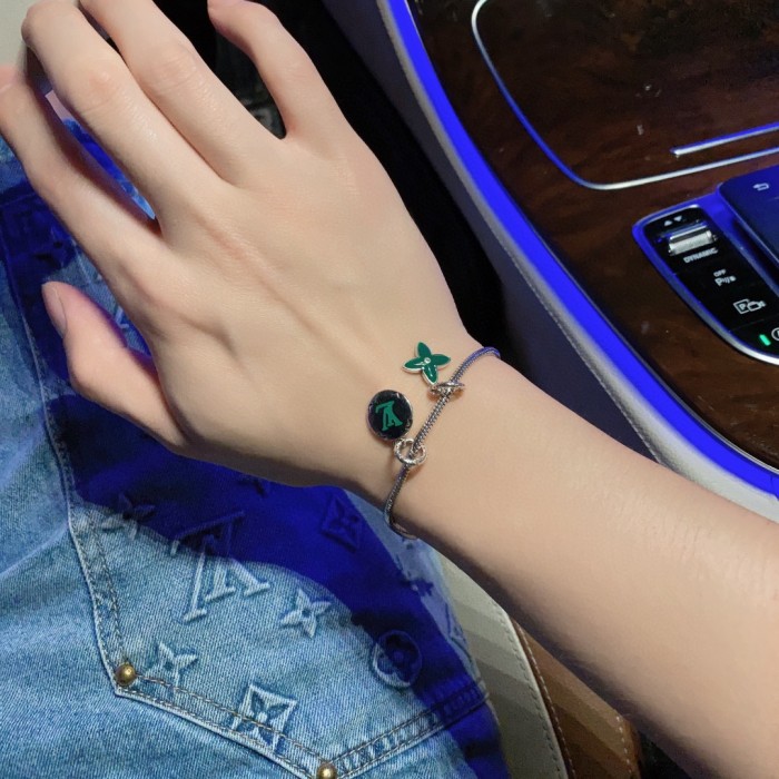 Clothes Louis Vuitton 51