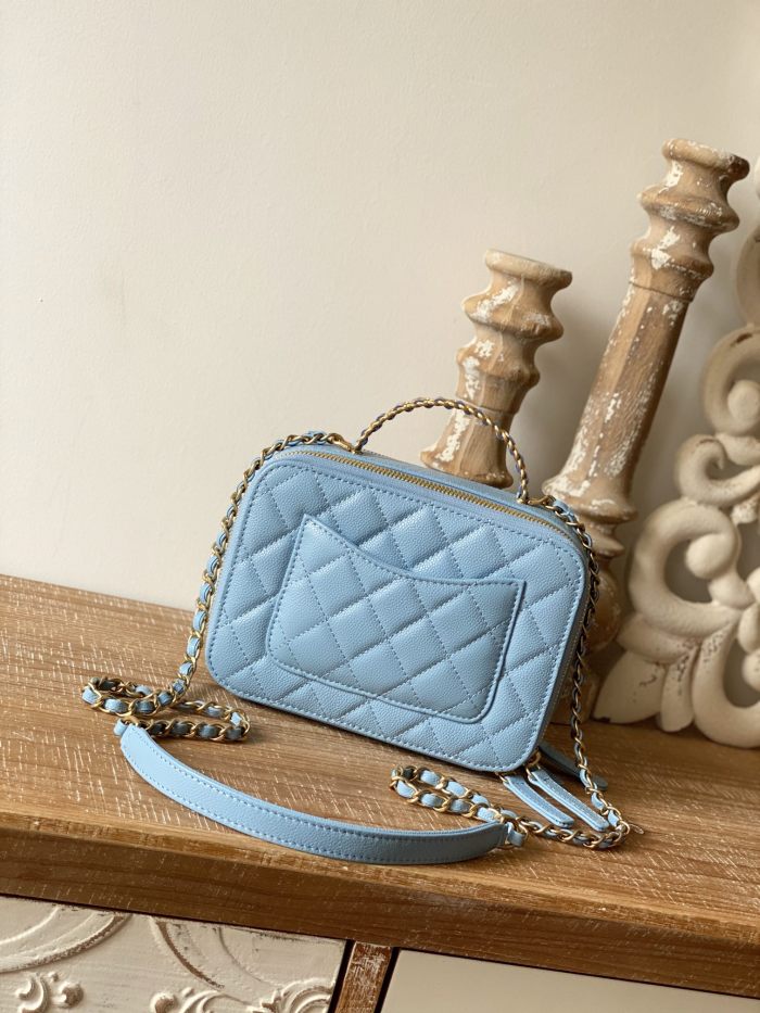 Handbag Chanel AP3222 size 19*13.5*7* cm