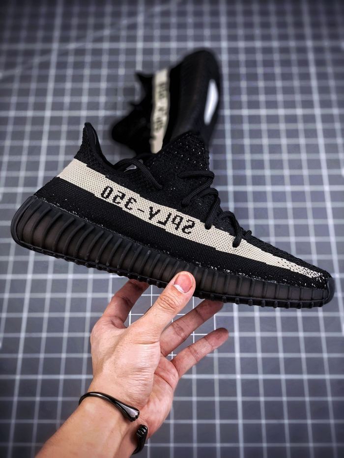 adidas Yeezy Boost 350 V2 Core Black White