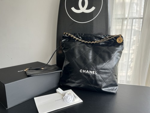 Handbag Chanel size 48cmx45cmx10 cm