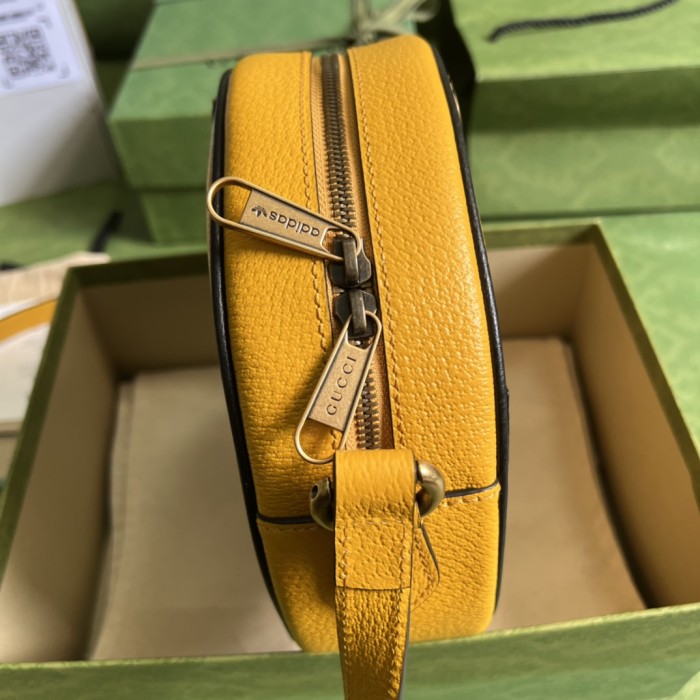 Handbag Gucci 702626 size 22*22*7 cm