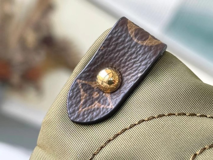 Handbag Louis Vuitton M59005 M59007 size 41 x 34 x 19cm