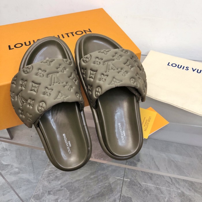 Louis Vuitton POOL PILLOW COMFORT MULES WOMEN 1