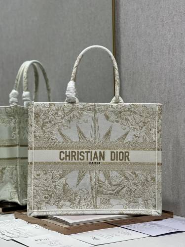 Handbag Dior 1286 size 41*32 cm