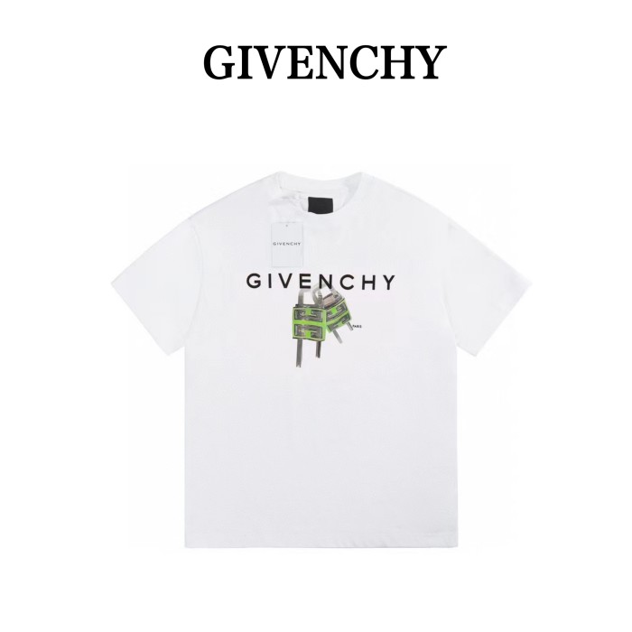 Clothes Givenchy 39