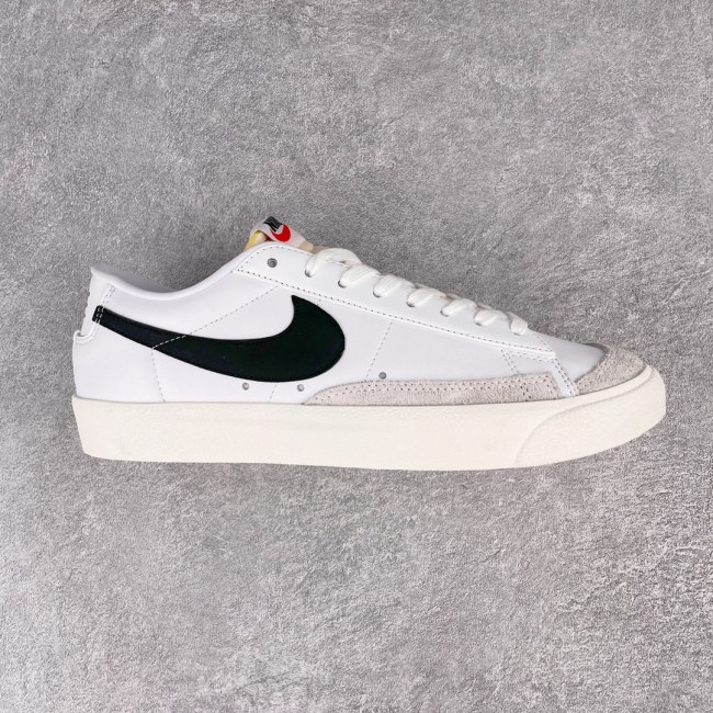 Nike Blazer Low Sneaker 9