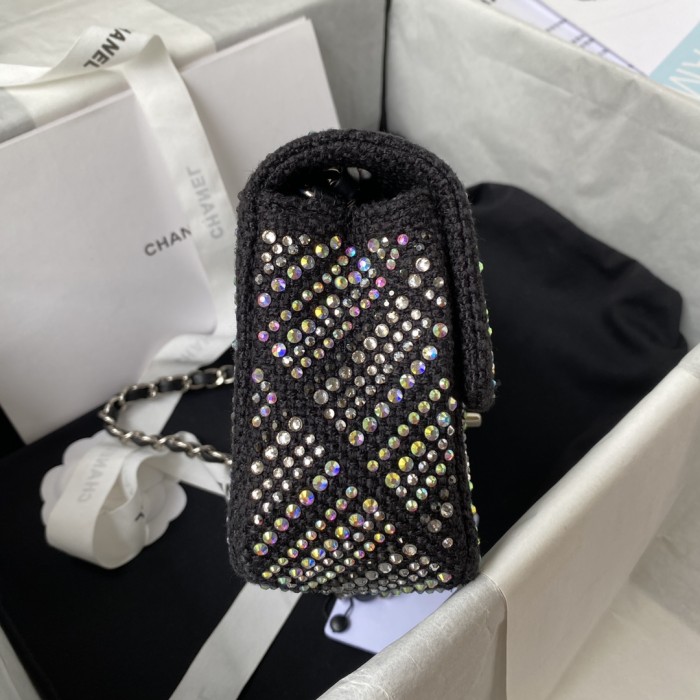 Handbag Chanel size 20 cm