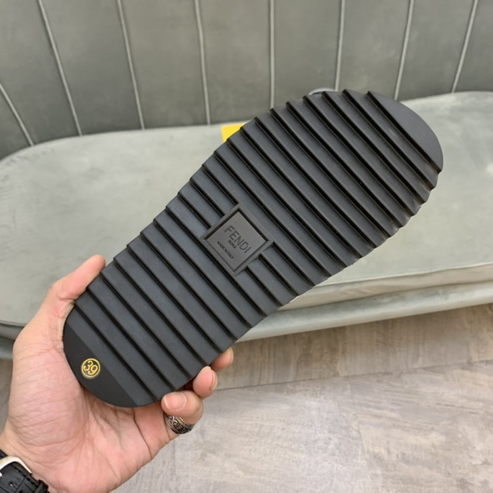 Fendi Slides 3