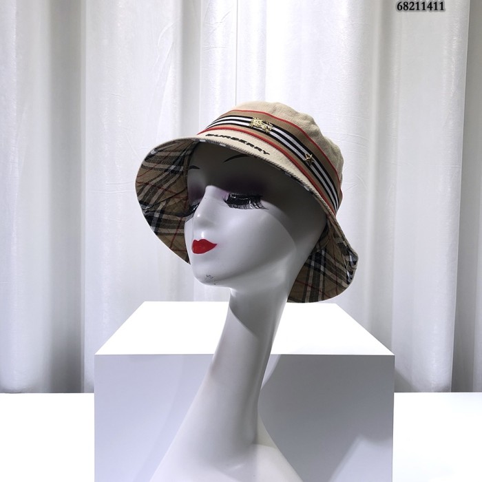 Hat Burberry 3