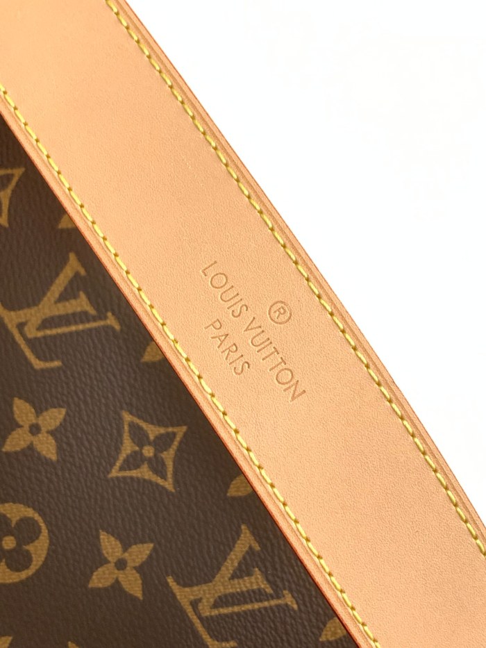 Handbag Louis Vuitton M50156 size 41.0×33.0×15.0 cm