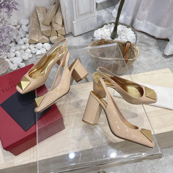 VALENTINO GARAVANI Roman Stud WOMEN 19