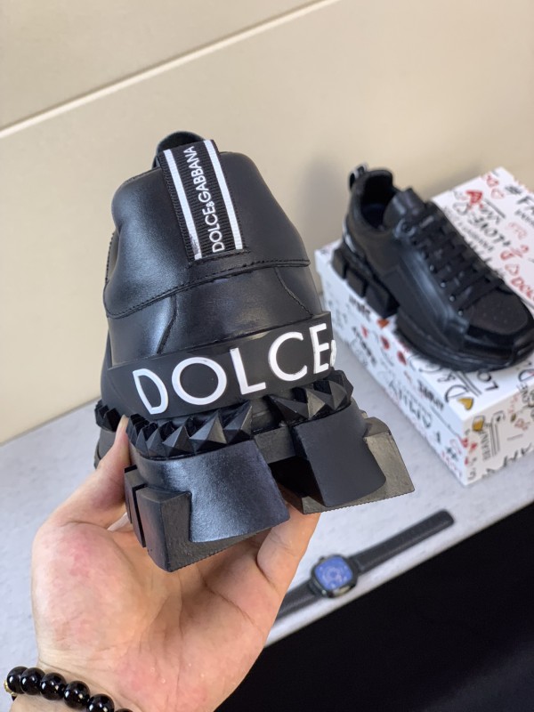 Dolce & Gabbana Low Tops Sneakers 37