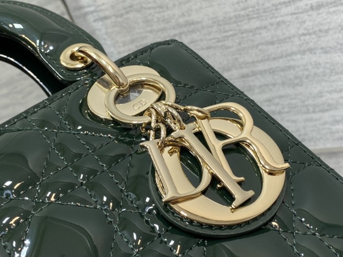 Handbag Dior size 20 cm