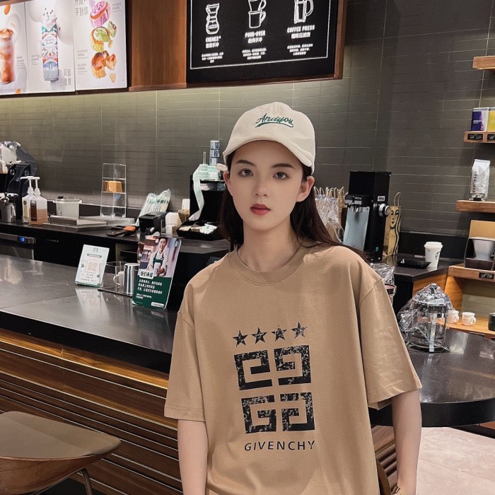 Clothes Givenchy 137