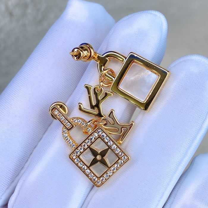 Clothes Louis Vuitton 37