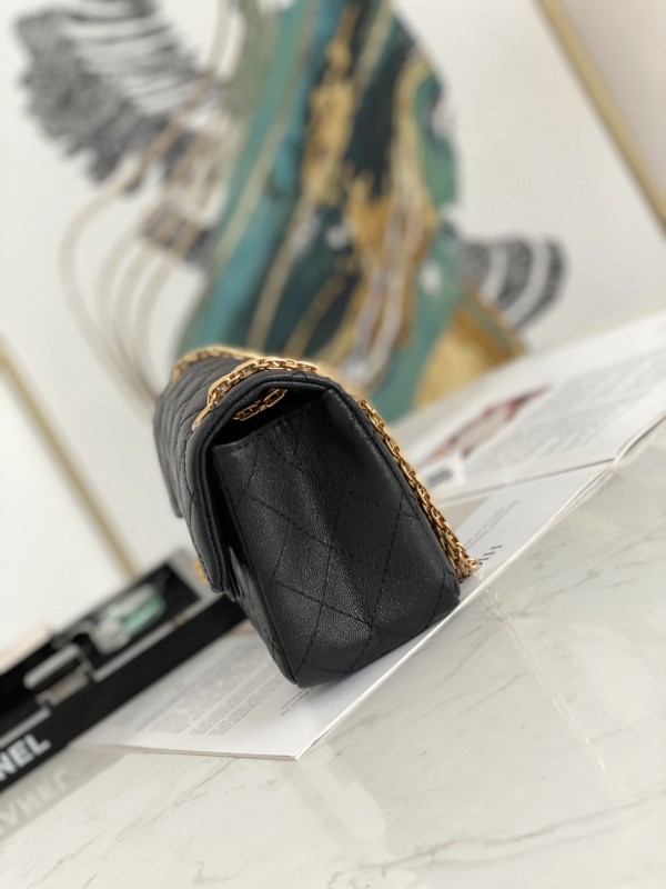 Handbag Chanel AS0874 size 20 cm