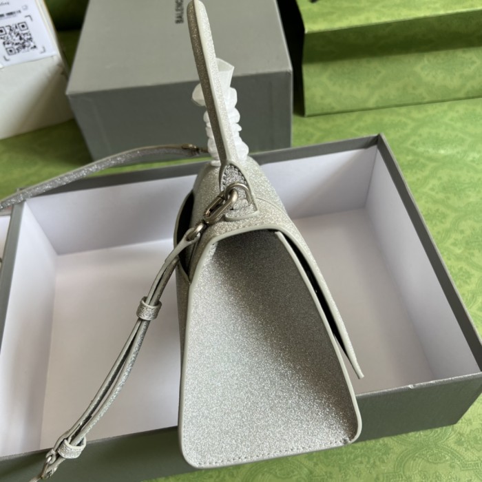 Handbag Gucci 593546 size 23*15*10 cm