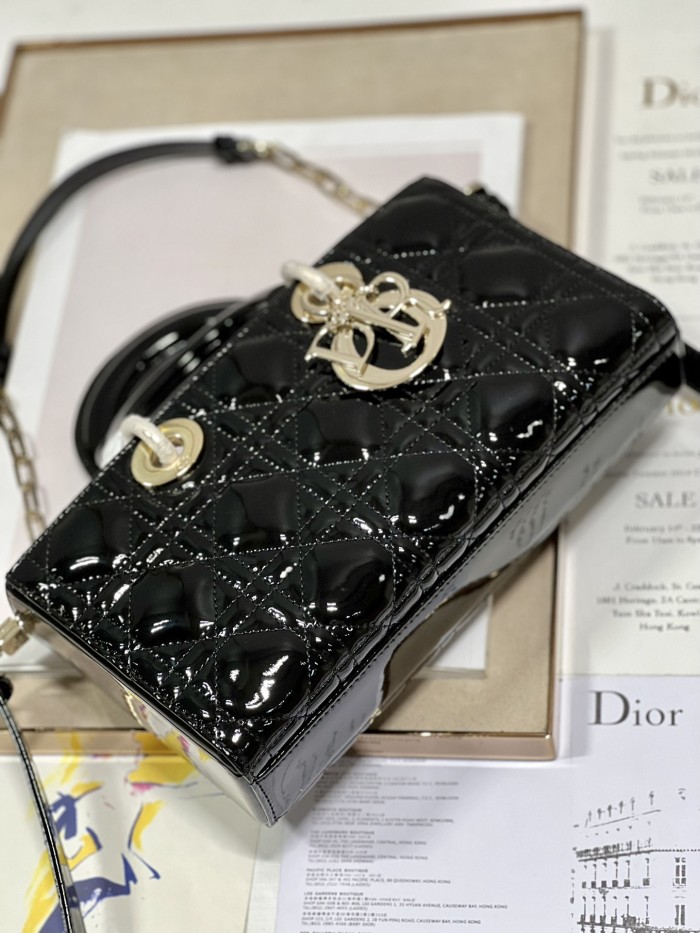 Handbag Dior 0540 size 26*6*14 cm