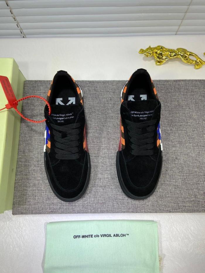 Off-White Low Vulc Black Orange