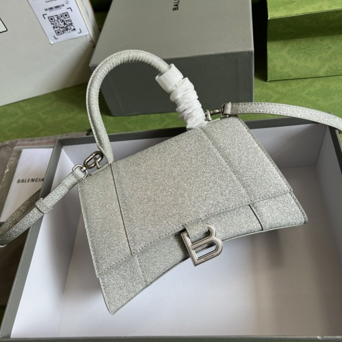 Handbag Gucci 593546 size 23*15*10 cm