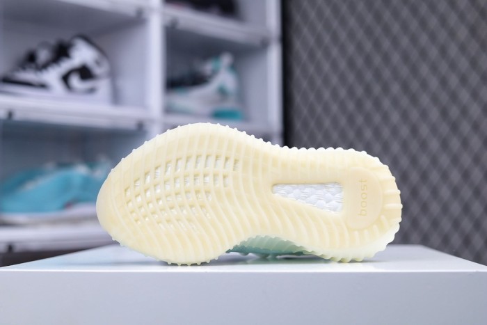 Kids yeezy 350 shoes 1