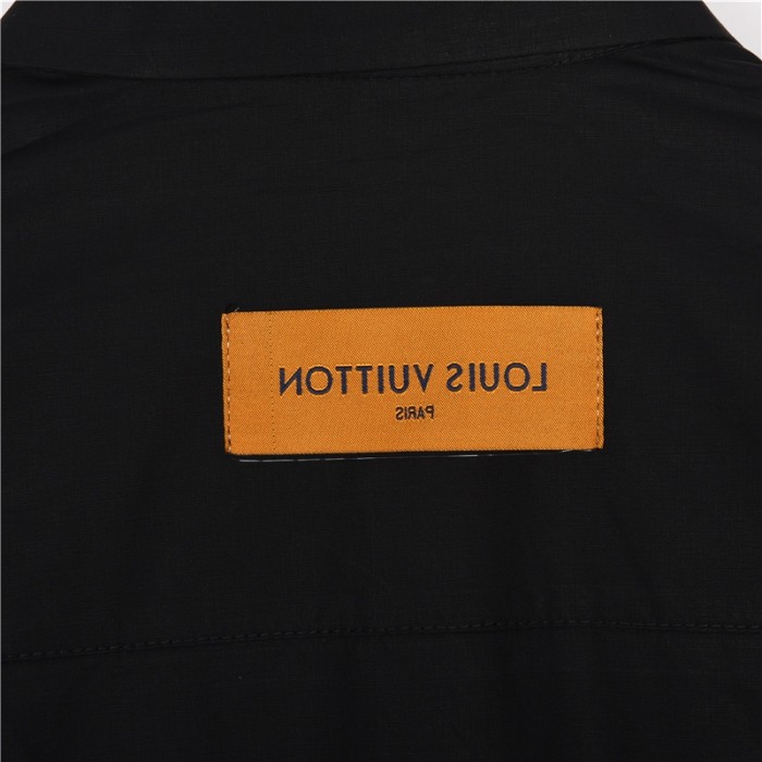 Clothes Louis Vuitton 238